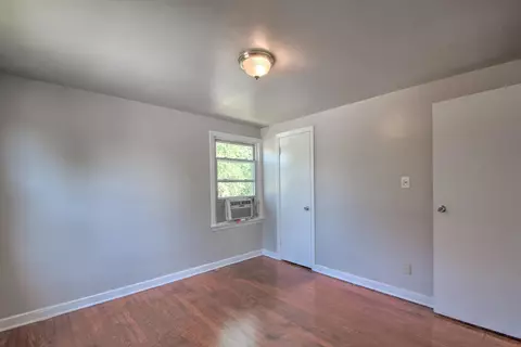 5040 Jefferson St, Gary, IN 46408 photo 13