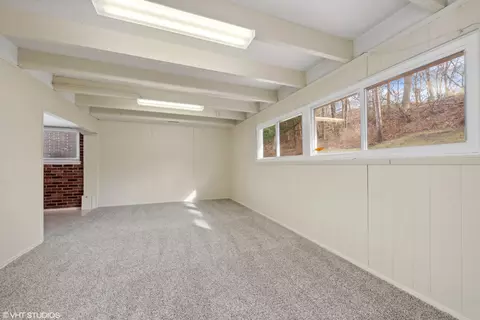 8231 Hickory Ave, Gary, IN 46403 photo 16
