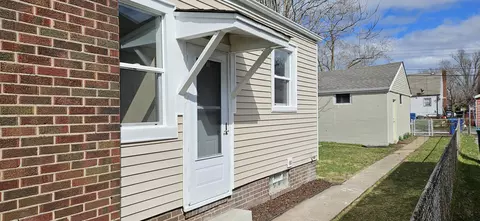 Exterior - 207 Taft Pl, Gary, IN 46404 photo 2 of 6