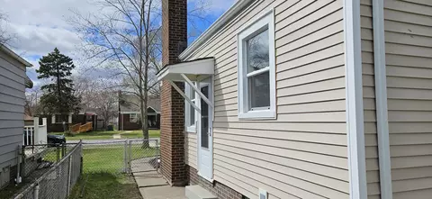 Exterior - 207 Taft Pl, Gary, IN 46404 photo 6 of 6