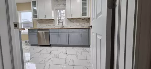 Kitchen - 207 Taft Pl, Gary, IN 46404 photo 11 of 12