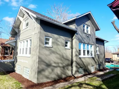 4337 Washington St, Gary, IN 46408 photo 2