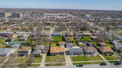 8023 Monroe Ave, Munster, IN 46321 photo 33
