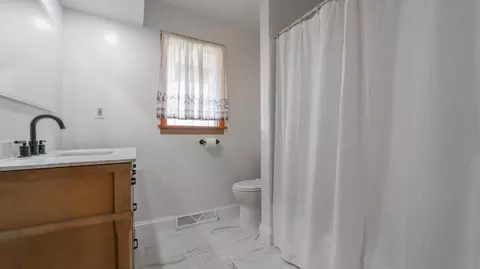 8023 Monroe Ave, Munster, IN 46321 photo 15