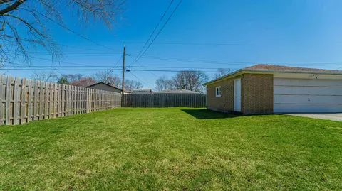 8023 Monroe Ave, Munster, IN 46321 photo 27