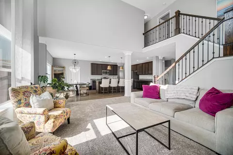 Living - 2552 Ritter St, Chesterton, IN 46304 photo 1 of 3