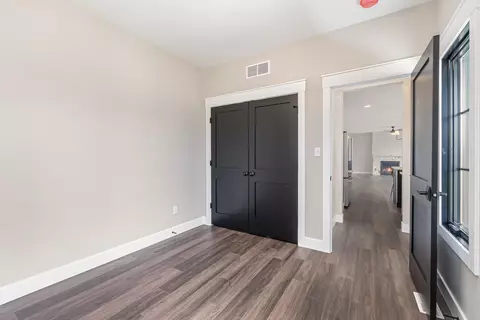 10539 Mahogany Ter, Saint John, IN 46373 photo 27