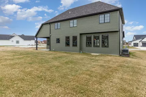10539 Mahogany Ter, Saint John, IN 46373 photo 54