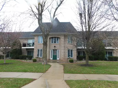 Exterior - 2741 Georgetowne Dr #C1, Highland, IN 46322 photo 2 of 3