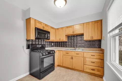 477 W 20th Pl, Gary, IN 46407 photo 7