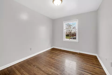 477 W 20th Pl, Gary, IN 46407 photo 9