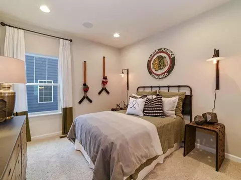 Bedroom - 11346 Clyde Dr, Winfield, IN 46307 photo 2 of 5