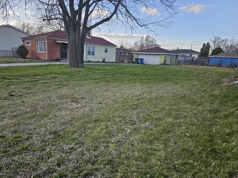 1808 W 20th Pl, Gary, IN 46404 photo 4