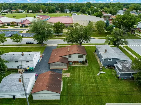 7937 Jackson Ave, Munster, IN 46321 photo 8