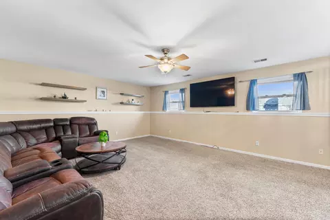 Living - 8460 E 124th Pl, Crown Point, IN 46307 photo 2 of 4