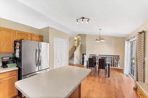 Kitchen - 8460 E 124th Pl, Crown Point, IN 46307 photo 2 of 4