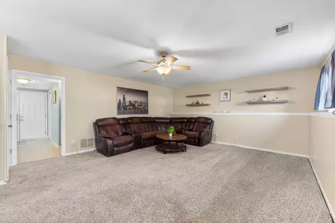 Living - 8460 E 124th Pl, Crown Point, IN 46307 photo 4 of 4