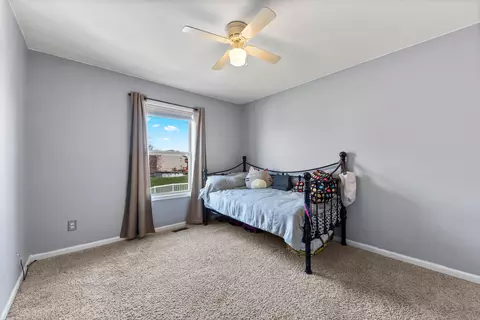 Bedroom - 8460 E 124th Pl, Crown Point, IN 46307 photo 1 of 5