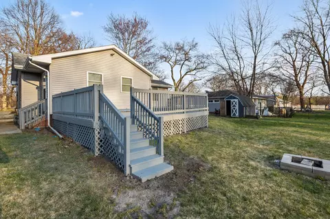 Exterior - 4150 Oak Ln, Gary, IN 46408 photo 6 of 9