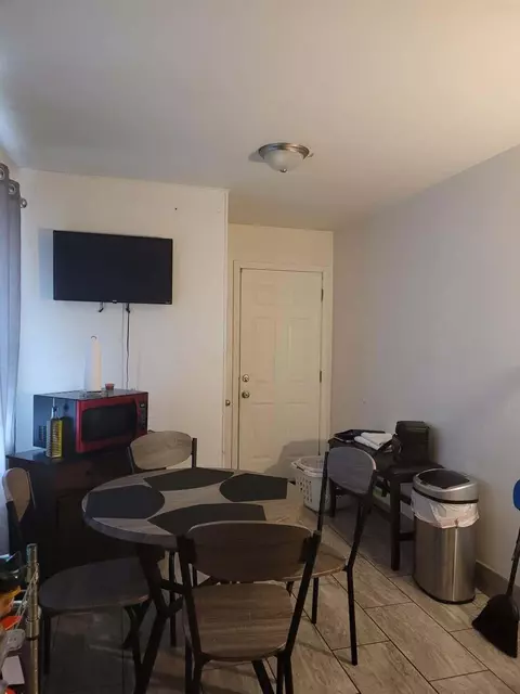 2008 Delaware St, Gary, IN 46407 photo 5