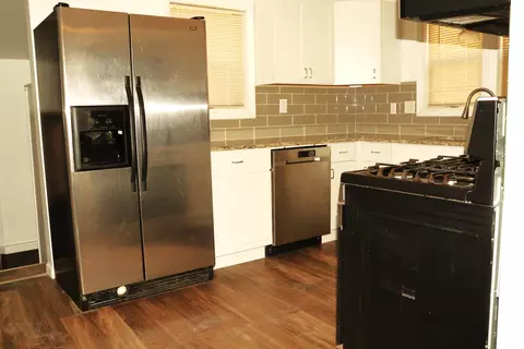 Kitchen - 1120 E 39th Pl, Griffith, IN 46319 photo 2 of 4