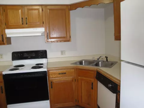 2023 45th St #101, Highland, IN 46322 photo 6