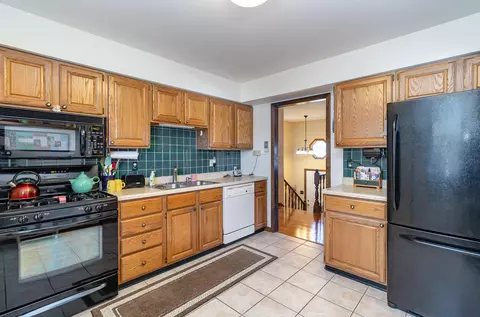 1511 Ceres Dr, Crown Point, IN 46307 photo 5