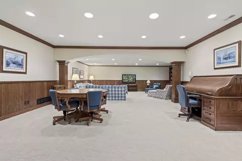 Dining - 1663 Snead Ave, Chesterton, IN 46304 photo 3 of 3