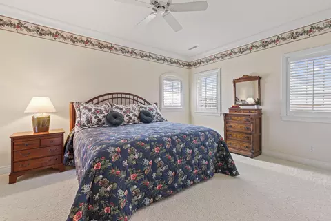 Bedroom - 1663 Snead Ave, Chesterton, IN 46304 photo 4 of 6