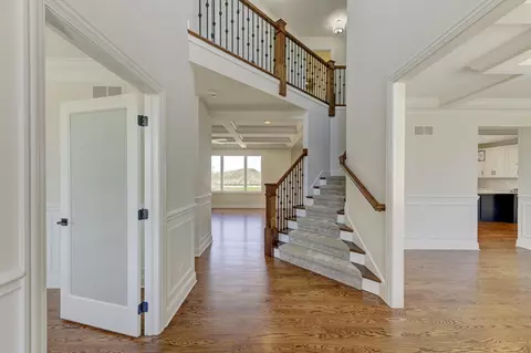 Entry Way - 10220 Barbara Ln, Munster, IN 46321 photo 1 of 1