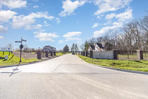 16670 Noble St, Lowell, IN 46356 photo 1