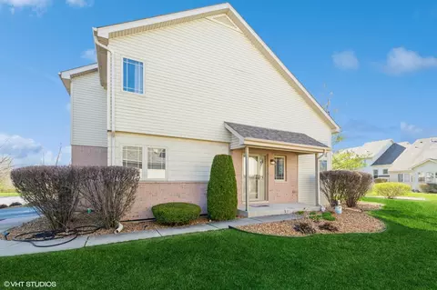 9967 Gettler St, Dyer, IN 46311 photo 1