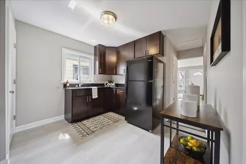 461 Porter St, Gary, IN 46406 photo 8