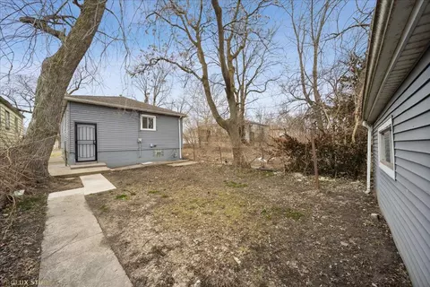 461 Porter St, Gary, IN 46406 photo 16