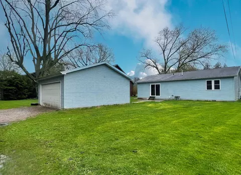805 Clement St, La Porte, IN 46350 photo 11