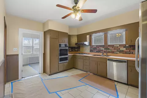3542 E 95th St, Chicago, IL 60617 photo 10