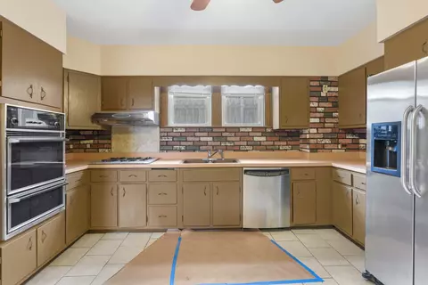 3542 E 95th St, Chicago, IL 60617 photo 12