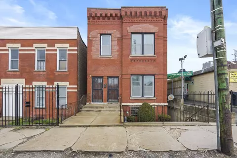 3542 E 95th St, Chicago, IL 60617 photo 1