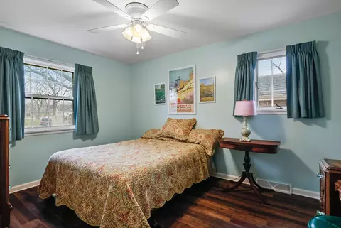 Bedroom - 8644 Baring Ave, Munster, IN 46321 photo 4 of 4