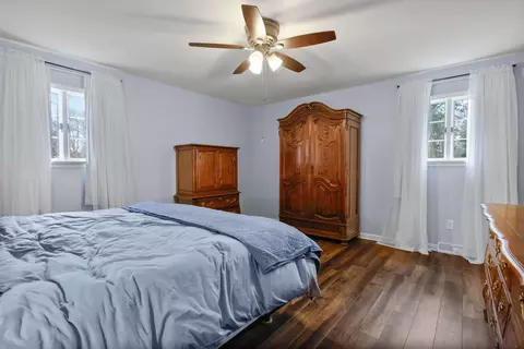 Bedroom - 8644 Baring Ave, Munster, IN 46321 photo 2 of 4