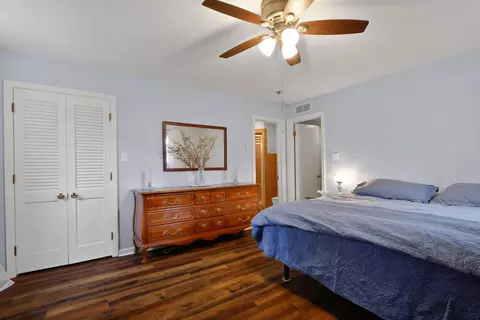 Bedroom - 8644 Baring Ave, Munster, IN 46321 photo 1 of 4