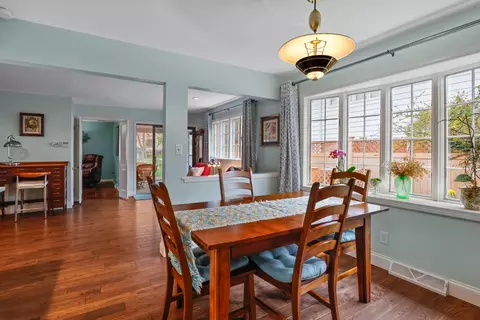 Dining - 8644 Baring Ave, Munster, IN 46321 photo 2 of 4