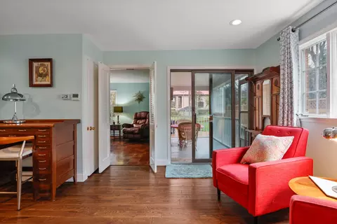 Entry Way - 8644 Baring Ave, Munster, IN 46321 photo 3 of 5