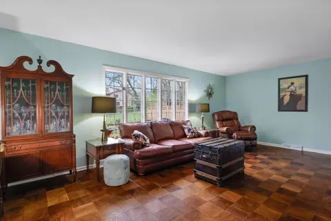 Living - 8644 Baring Ave, Munster, IN 46321 photo 1 of 6