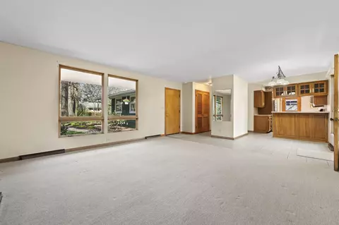 Living - 8631 Beech Ave, Munster, IN 46321 photo 1 of 6