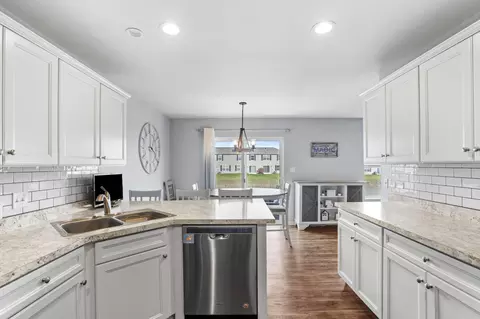 11151 Vermont Cir, Crown Point, IN 46307 photo 6