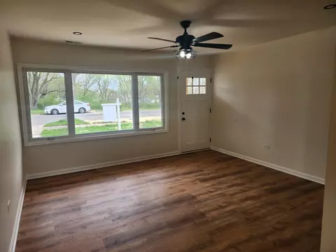 5525 E 13th Pl, Gary, IN 46403 photo 3