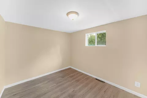 1576 Jennings St, Gary, IN 46404 photo 17