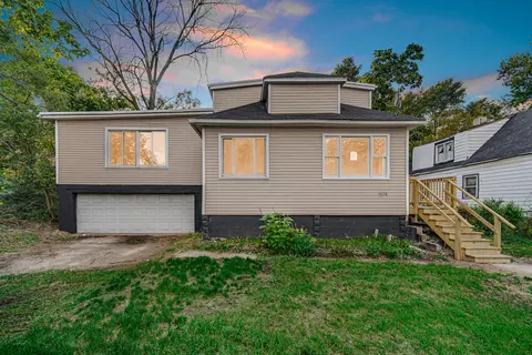 1576 Jennings St, Gary, IN 46404 photo 2