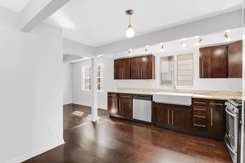 2034 Schrage Ave, Whiting, IN 46394 photo 8